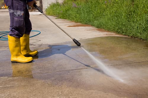 Residential driveway cleaning